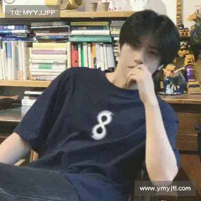 杨蕾凤